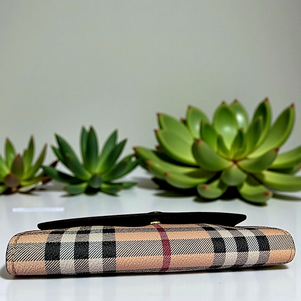 Burberry Brown & Beige Classic Plaid Leather Wallet - Picture 13 of 16